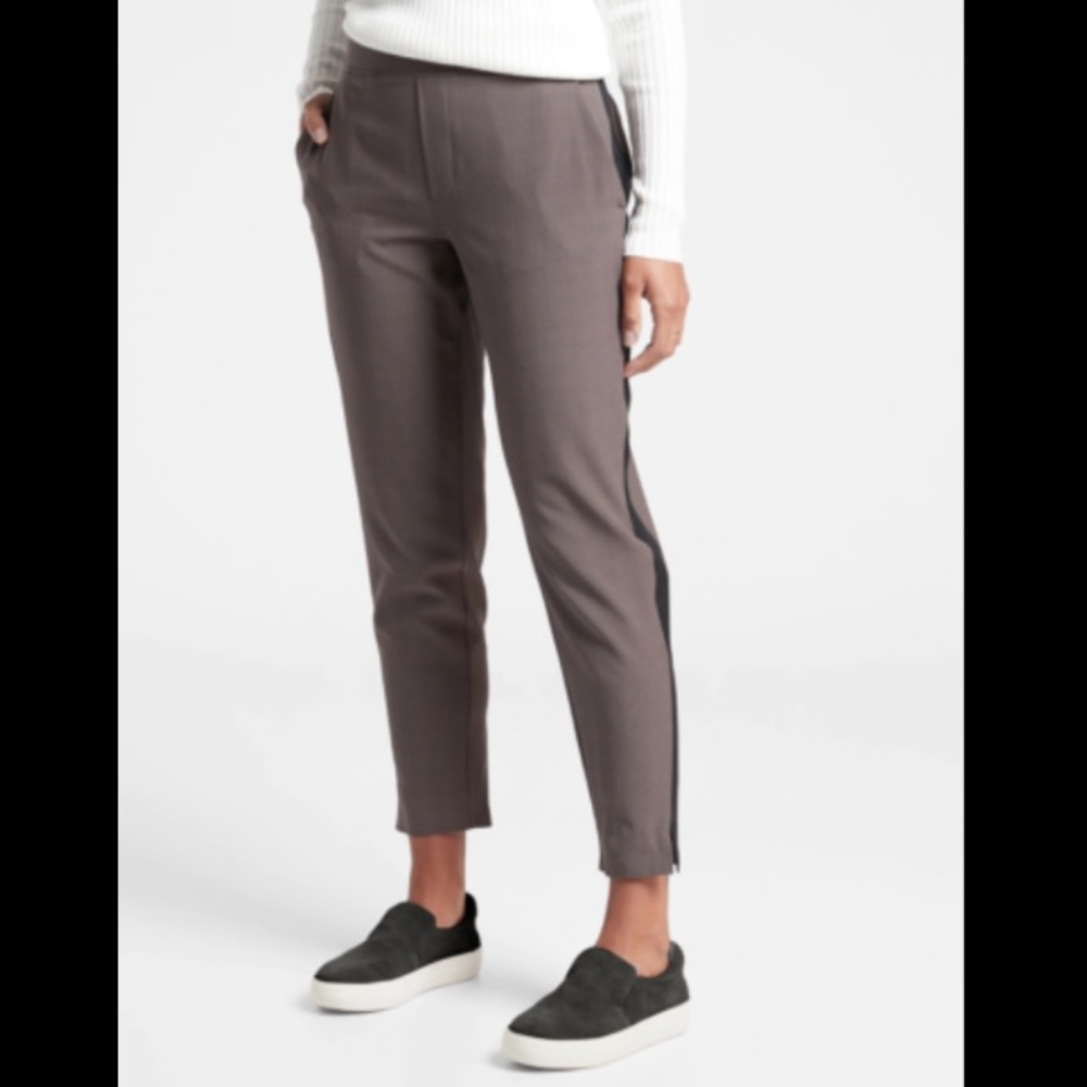 Athleta Brooklyn Plaid Ankle Pants
